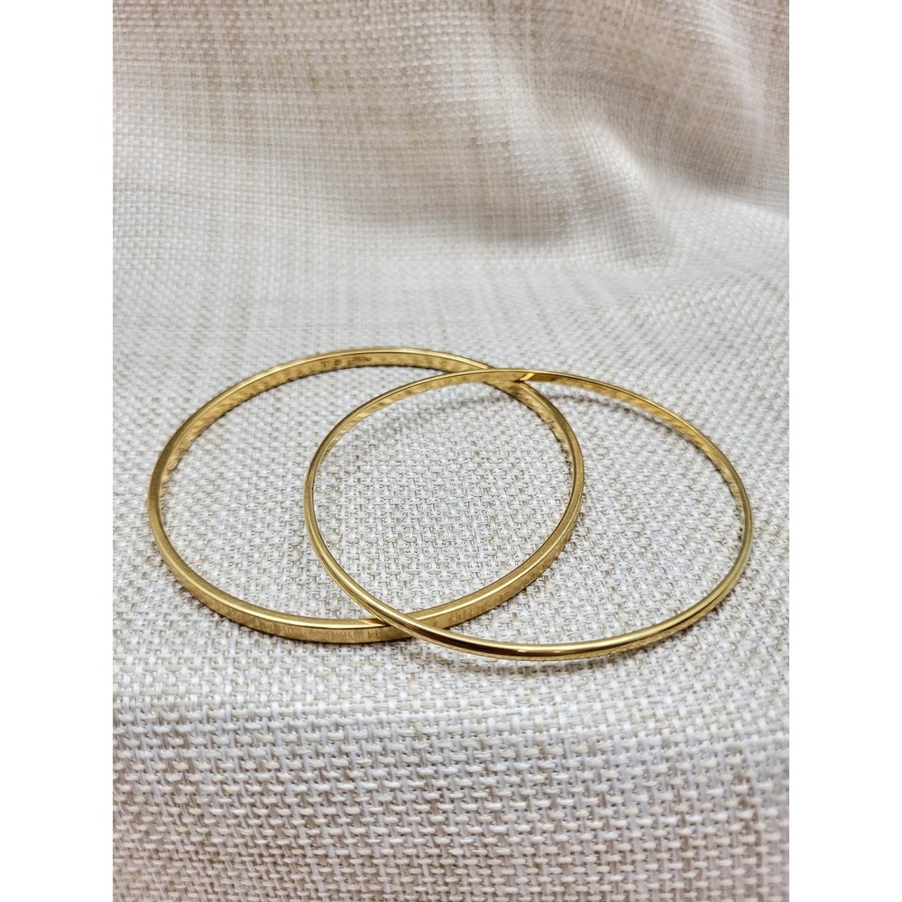 Monet Gold Tone Bangle Bracelet Set Ribbed and Smooth Stackable 2 Piece L